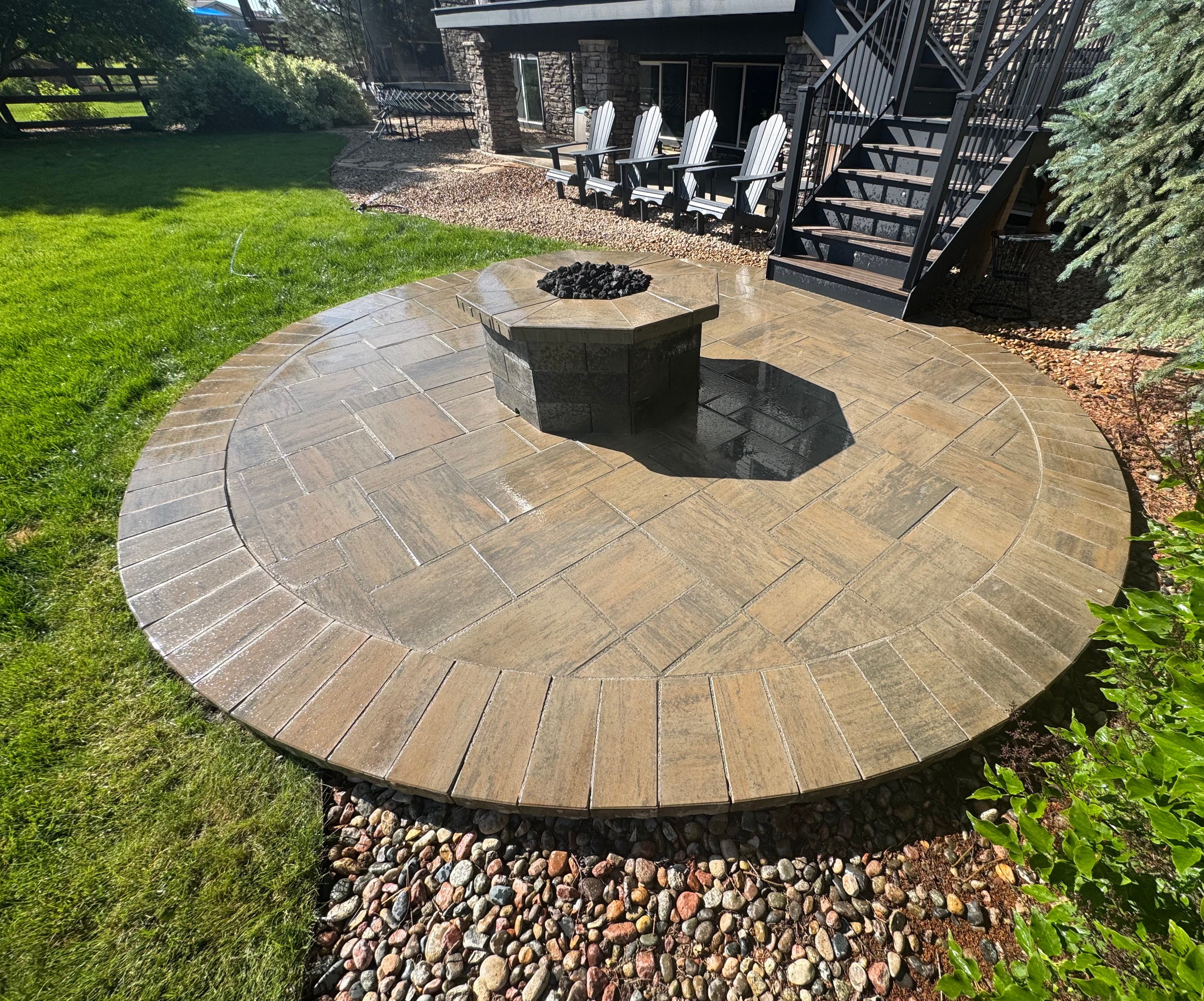 Circular Fire Pit Patio